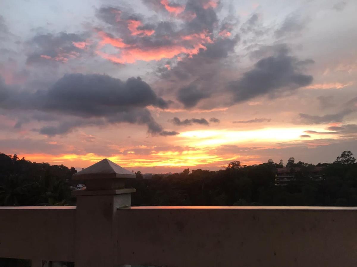 Kandyan Mount Mirror Boutique Villa ภายนอก รูปภาพ